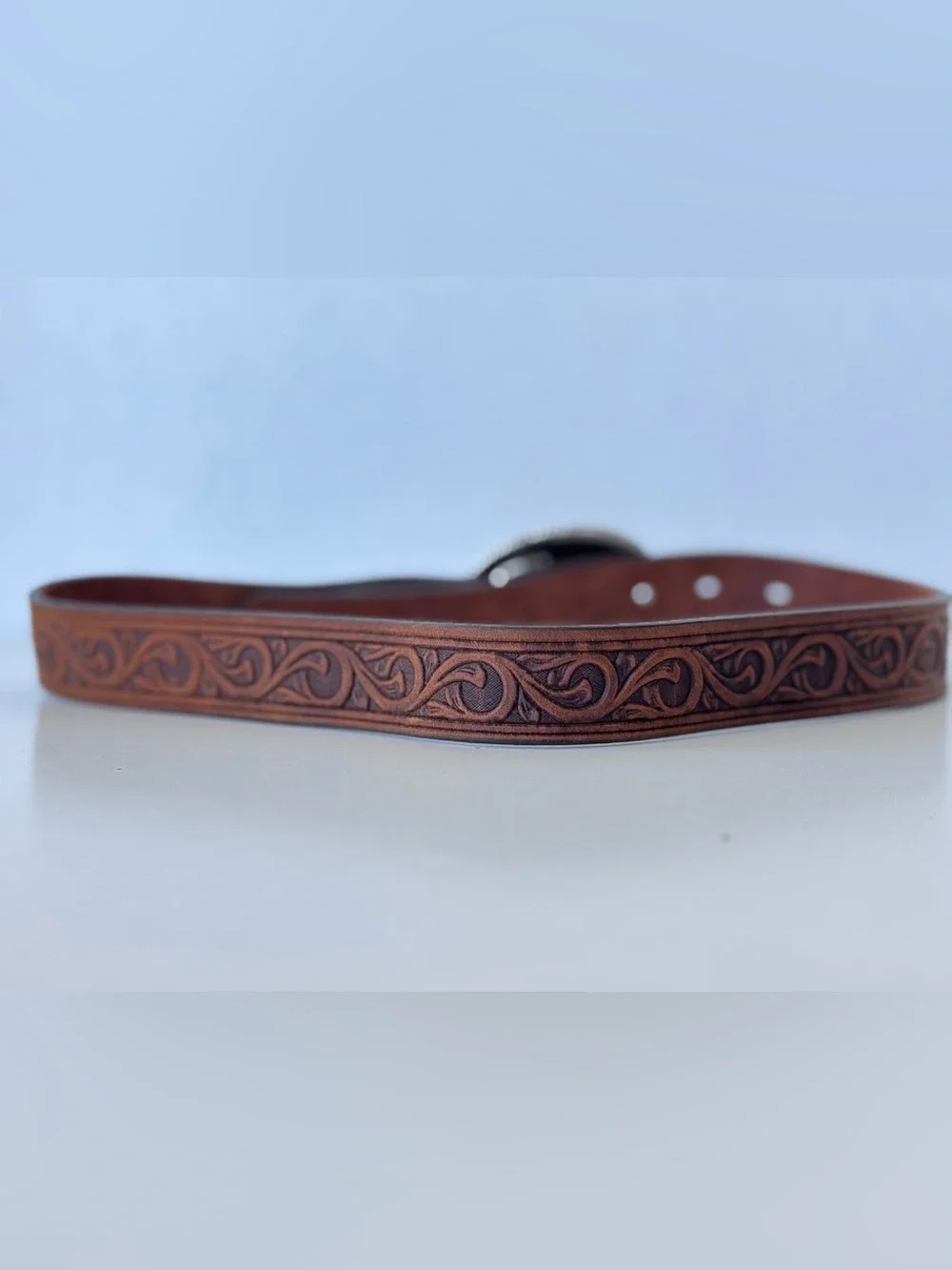 JUSTIN’S TROPHY HEART BROWN LEATHER BELT SIZE 28